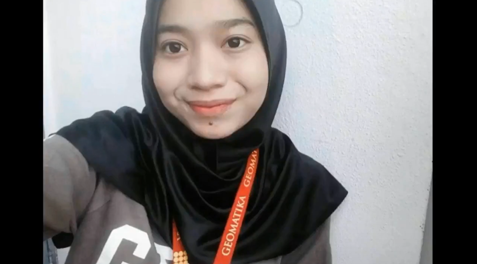 Dia Gadis Berkrudung Hitam Di Garap 24 Jam Sama Ayang