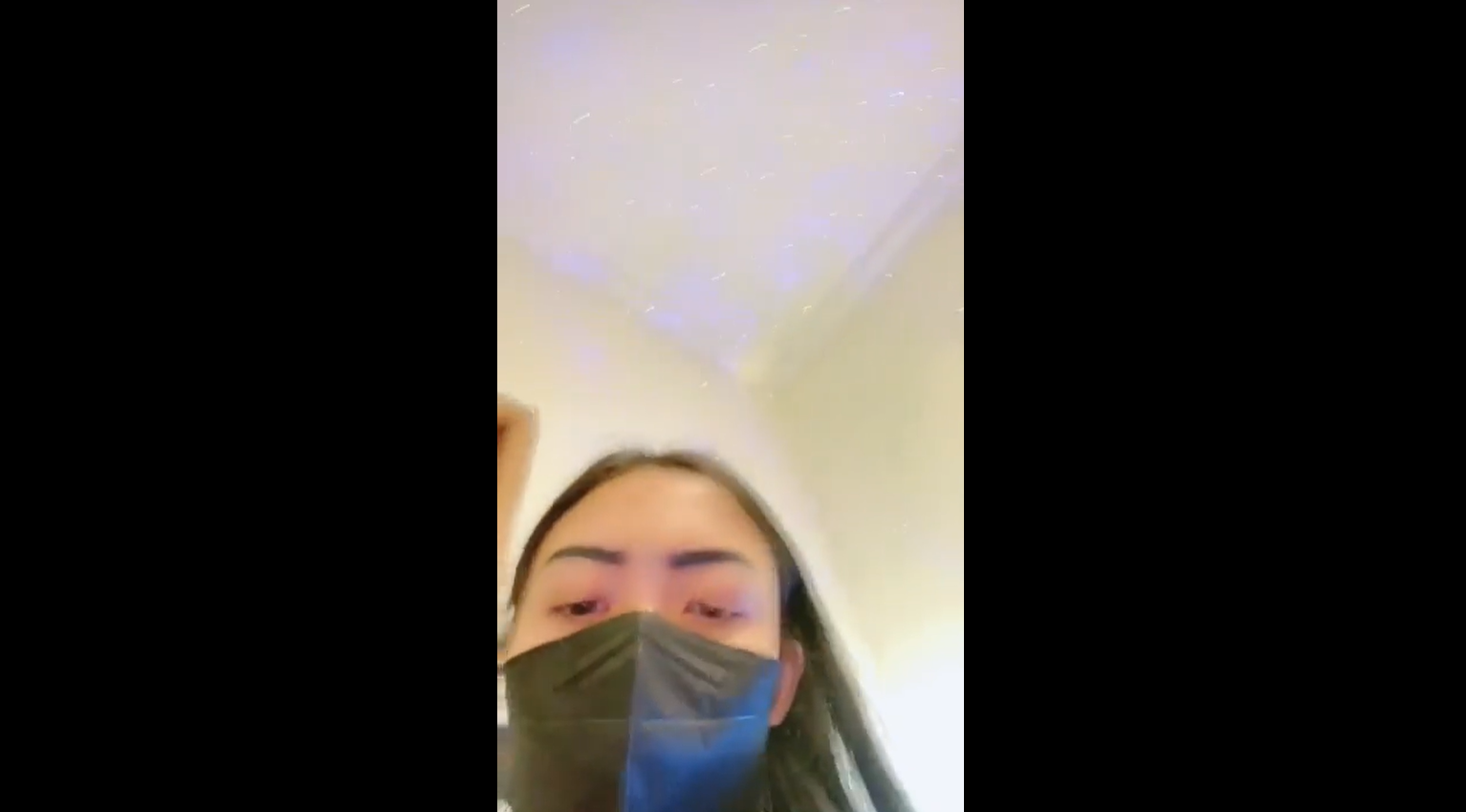 Tante Cantik Sefongin Tiga Berondong Sambil Live