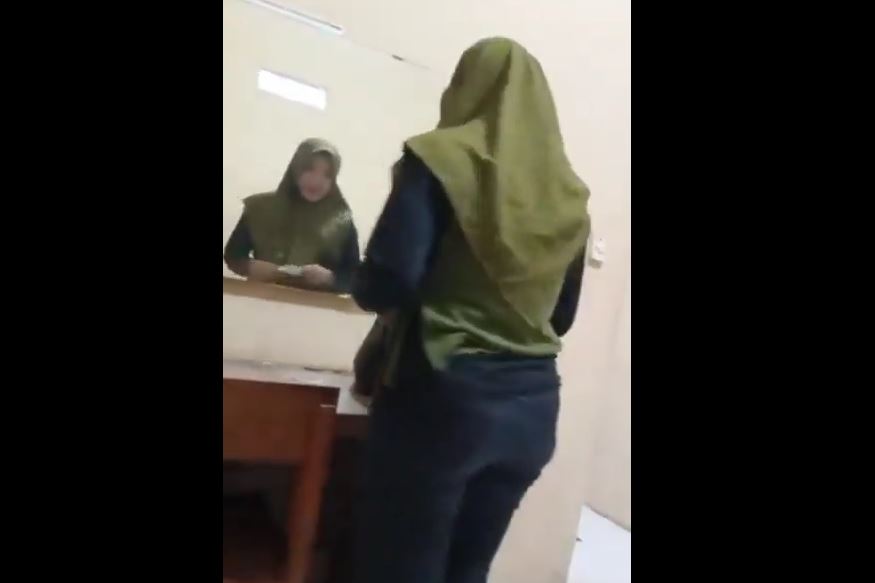 Indo Viral Abang Main Aplikasi Hijau Dapet Tante Hijab Yang Gahar
