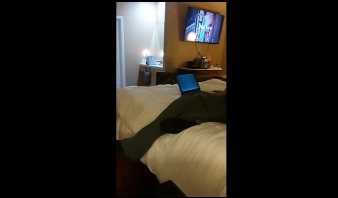Video Viral Terbaru Om Gadun Boking Cewe Doli Surabaya Wikwik Di Hotel