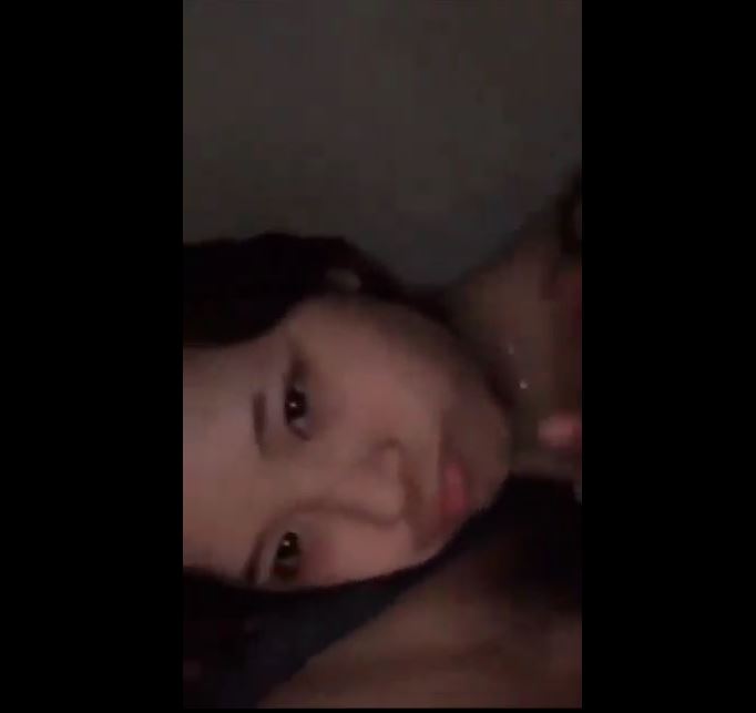 Gaya Bercinta Remaja Viral Dikasih Jatah Sama Ayank Di Gangbang habis-habisan